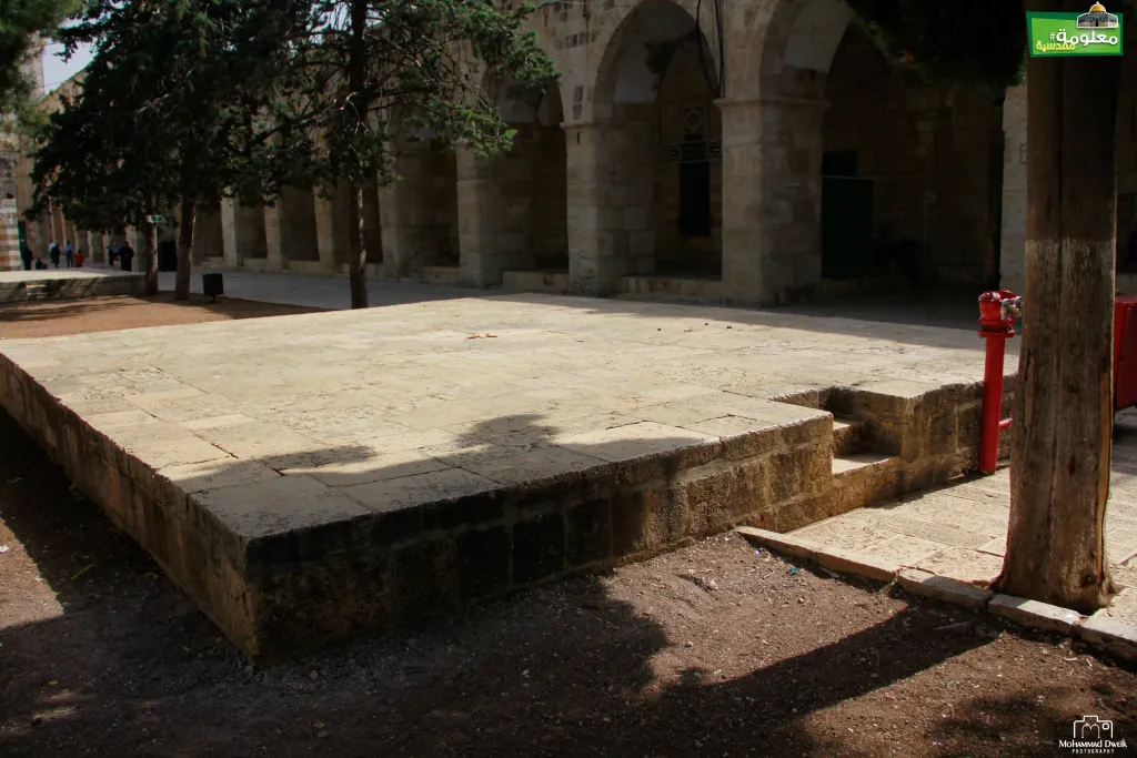 مصطبة باب الحديد