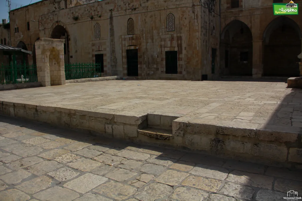 Qait Bay Spring Terrace