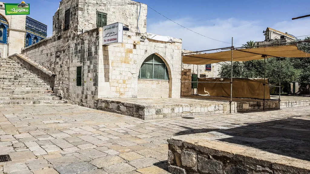 مصطبة البائكتين الغربيتين