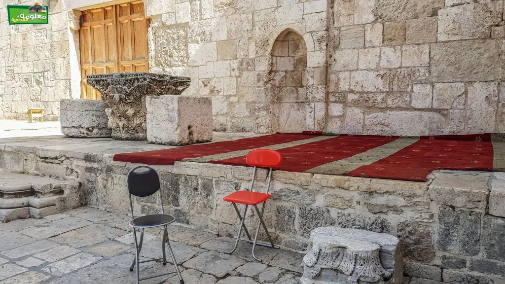 مصطبة الزاوية الفخرية