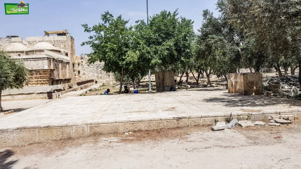 The Southwestern Terrace of Bab AL-Rahma and Al-Tawba